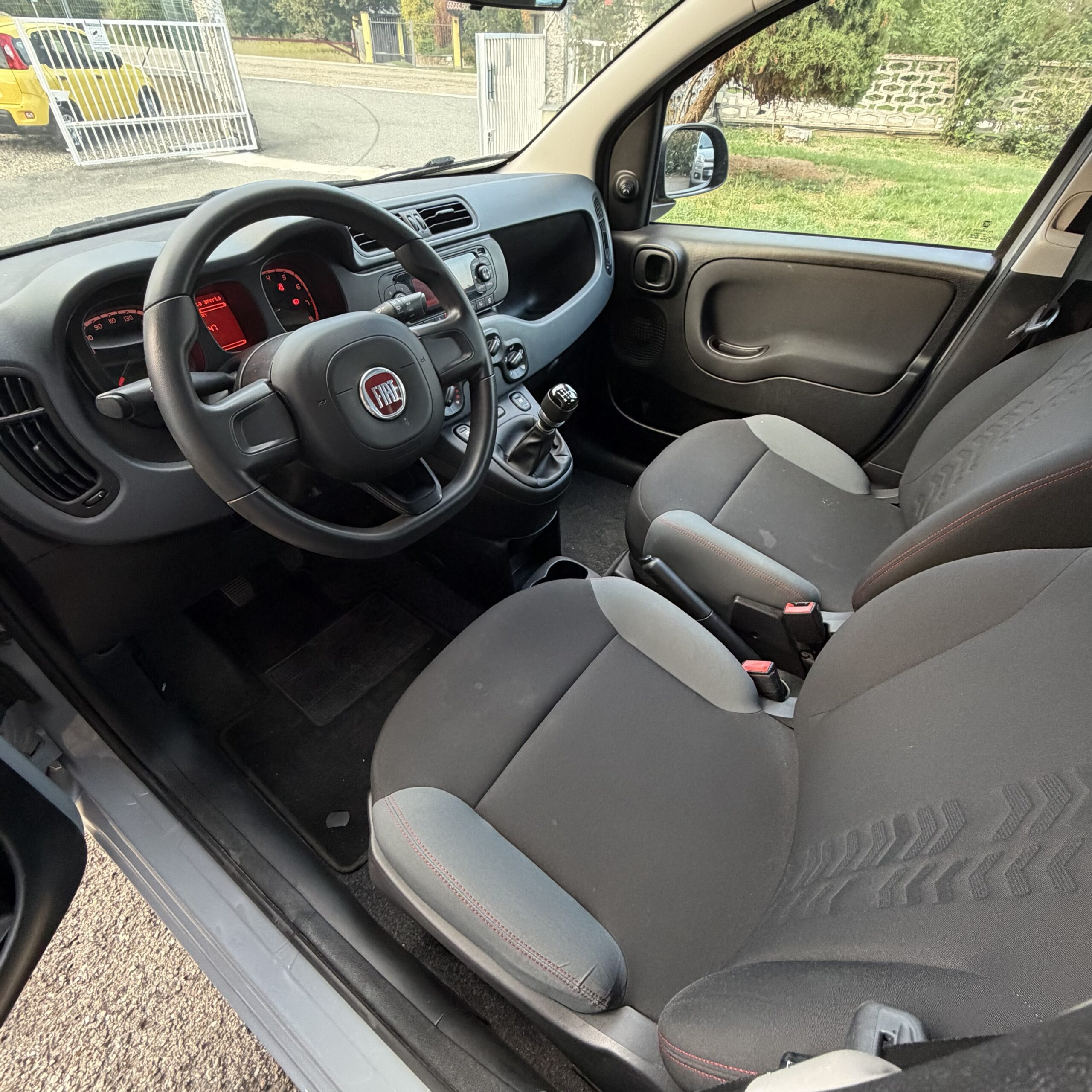 FIAT PANDA 1.0 HYBRID EASY - immagine 7
