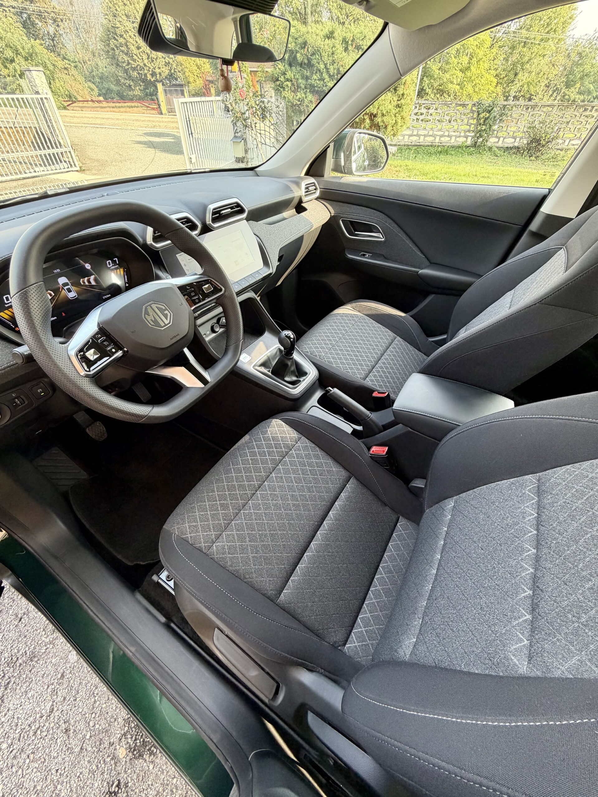 MG ZS 1.5 STANDARD - immagine 7