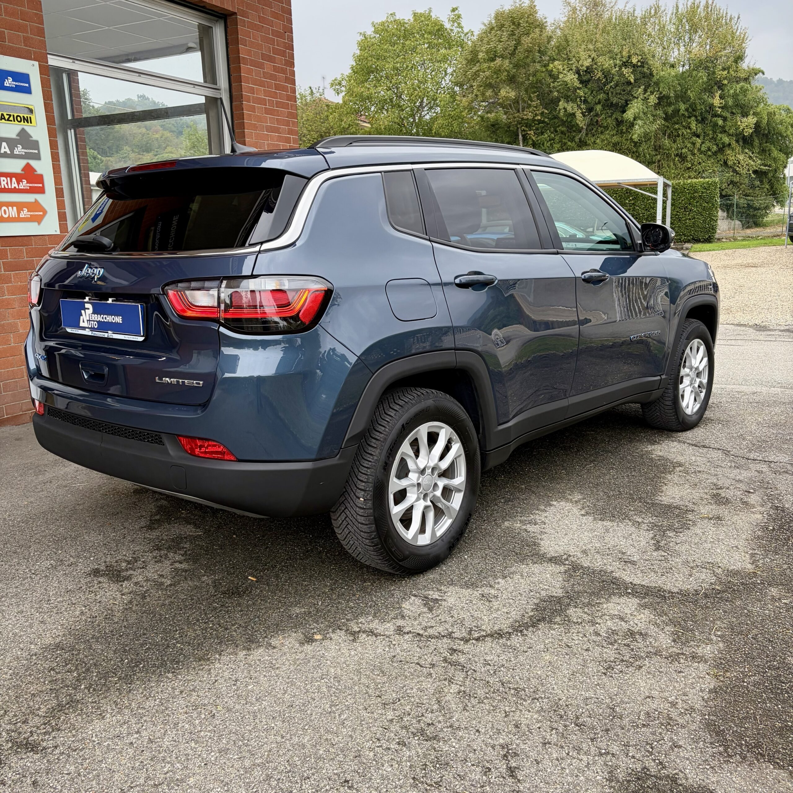 JEEP COMPASS 4xe LIMITED - immagine 7