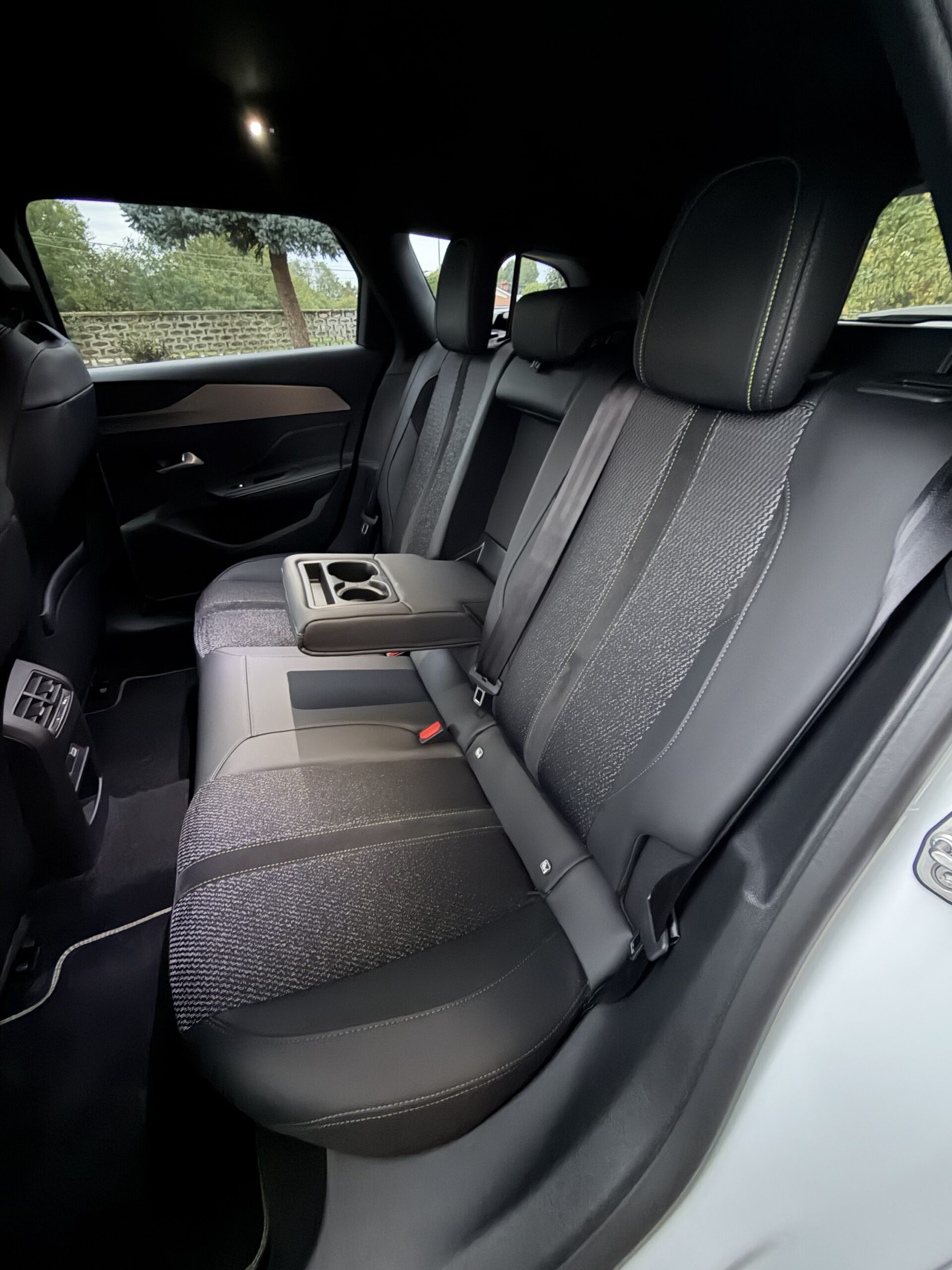 PEUGEOT 308 SW 1.2 HYBRID GT - immagine 12